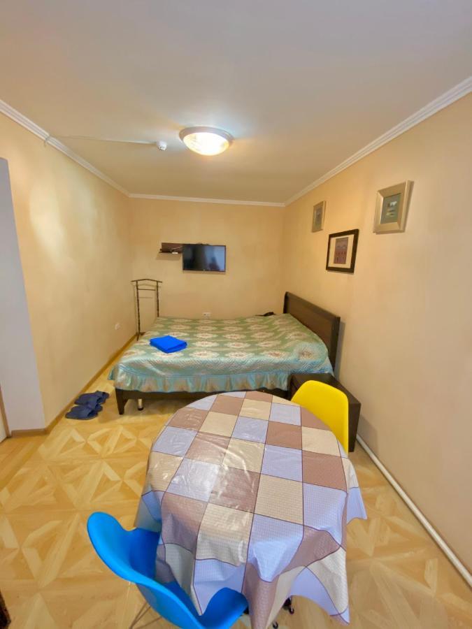Esentai Hostel Almatı Dış mekan fotoğraf