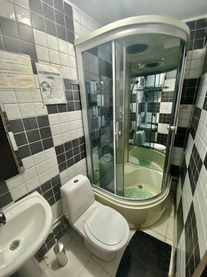 Esentai Hostel Almatı Dış mekan fotoğraf