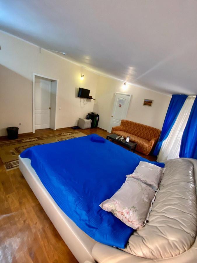Esentai Hostel Almatı Dış mekan fotoğraf
