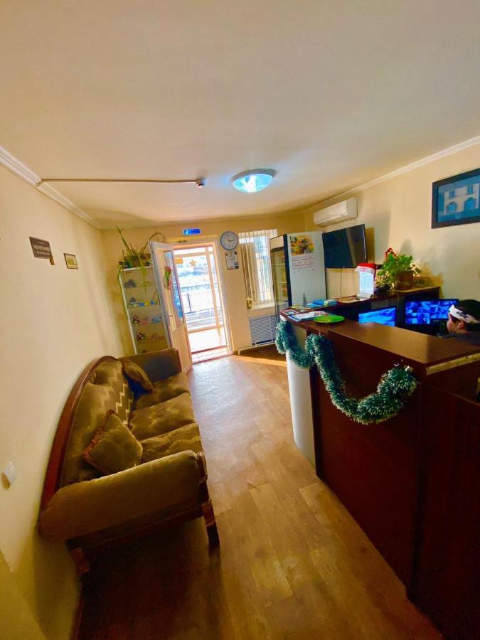 Esentai Hostel Almatı Dış mekan fotoğraf