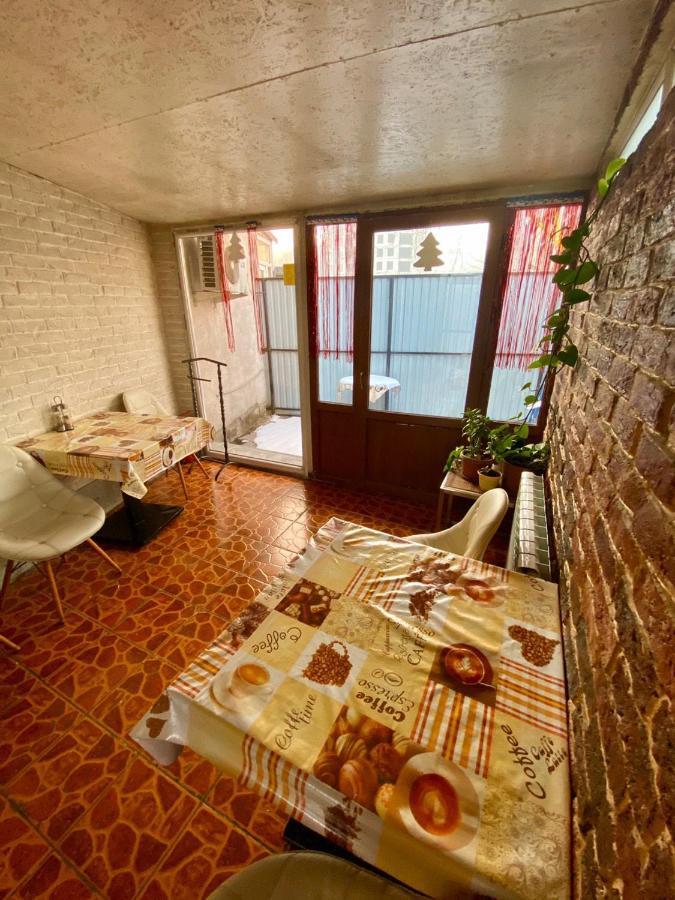 Esentai Hostel Almatı Dış mekan fotoğraf