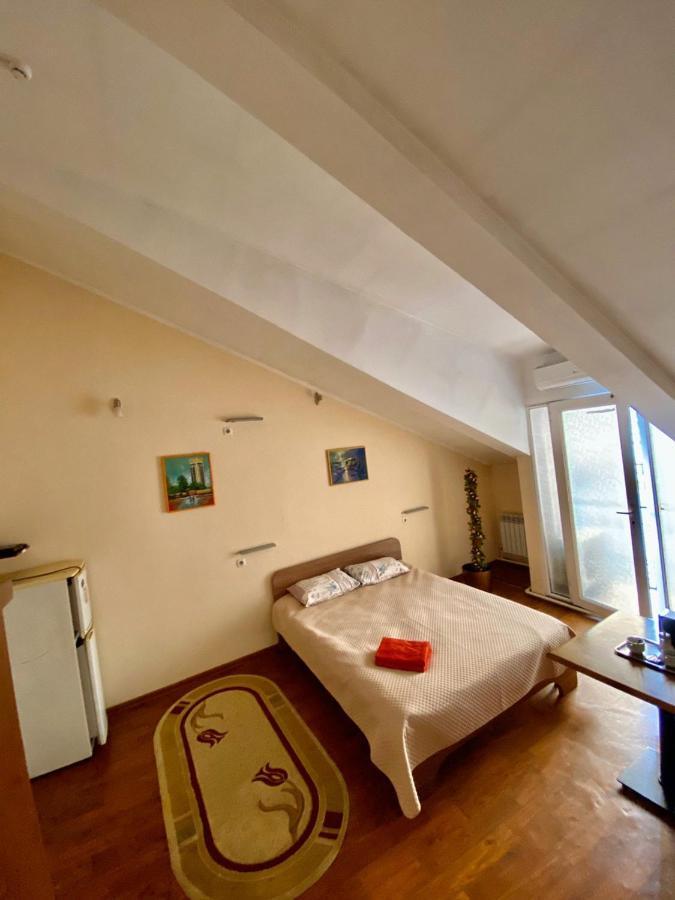 Esentai Hostel Almatı Dış mekan fotoğraf